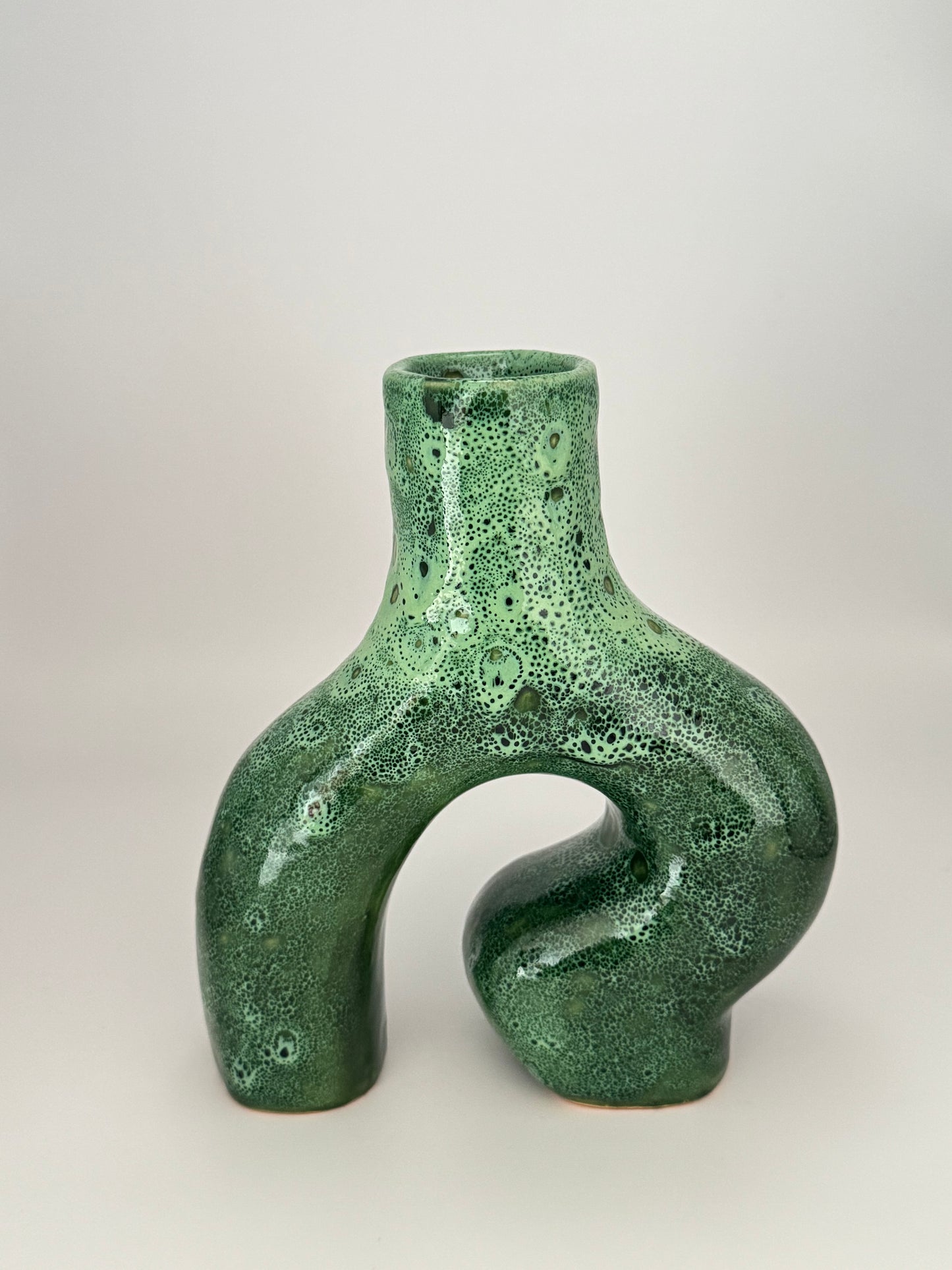 Handgefertigte Keramikvase (Y-Form)