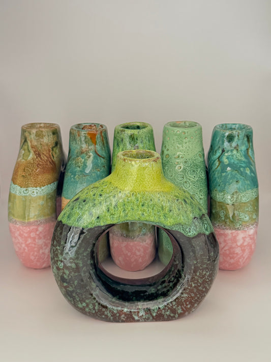 Handgefertigte Keramikvase (Ringform)