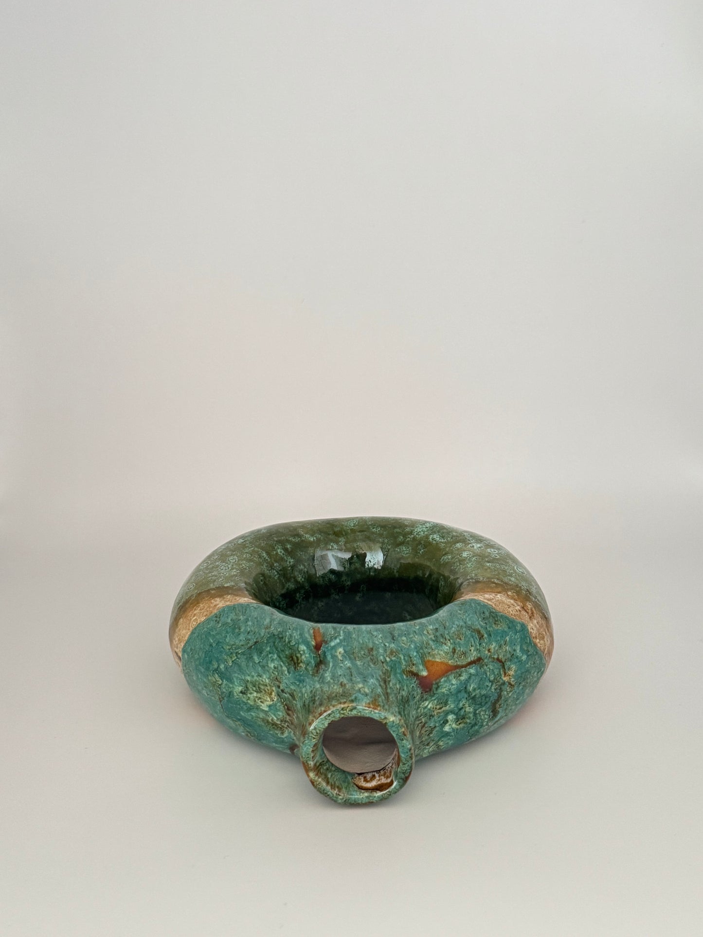 Handgefertigte Keramikvase (Ringform)