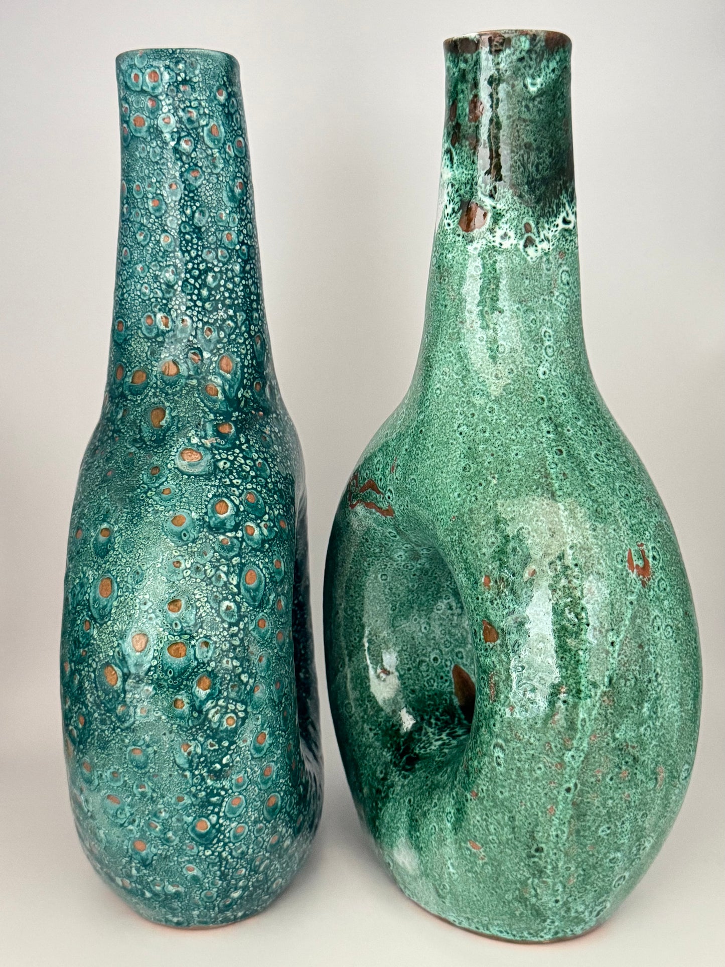 Handgefertigte Keramikvase (Hochform)