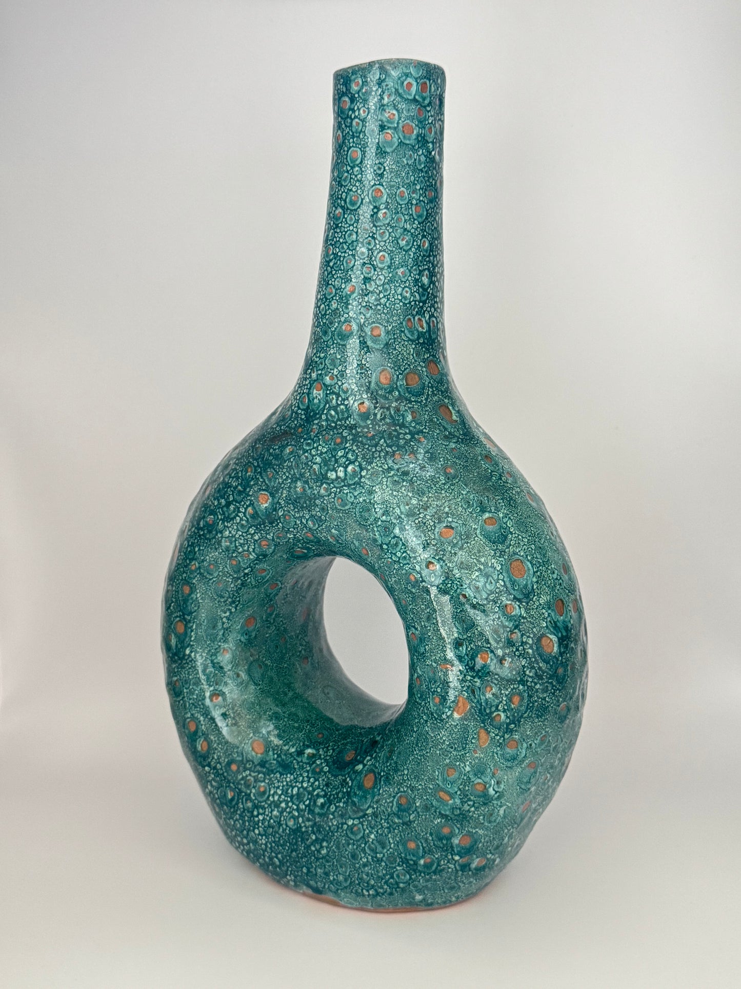 Handgefertigte Keramikvase (Hochform)